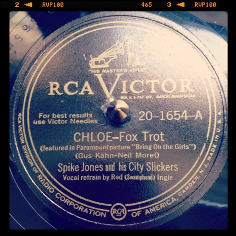 Random Record Pick: Spike Jones and his City Slickers, Chloe / A Serenade to a Jerk #vinyl #78 #spikejones